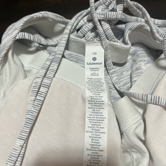 - Lululemon Athletica Create Your Calm Tank Size 10 - Picture 5 of 10